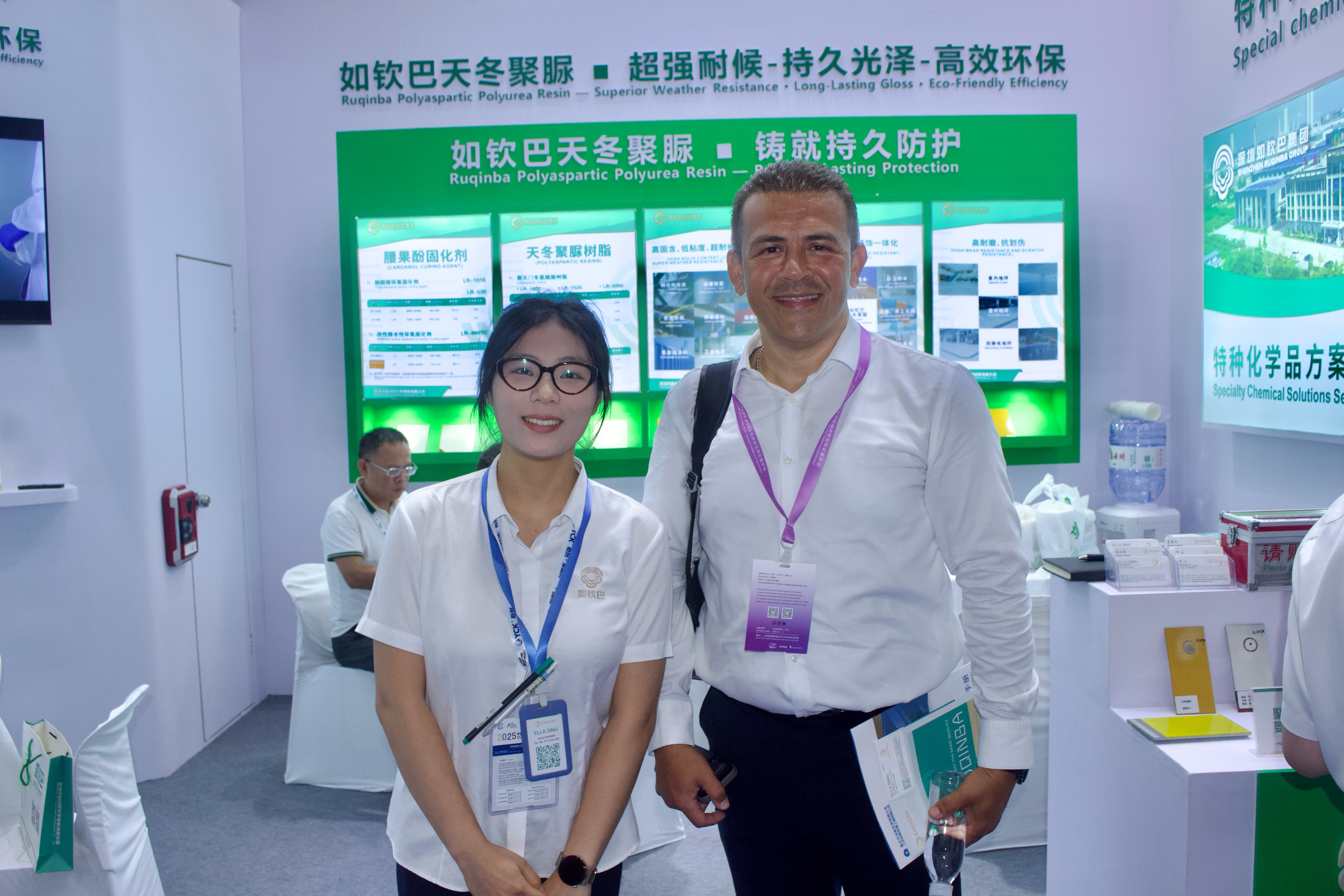 ~!phoenix_varIMG12!~