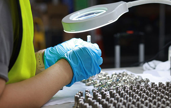 Wählen Sie den richtigen industriellen Entfetter für Ihre Bedürfnisse aus